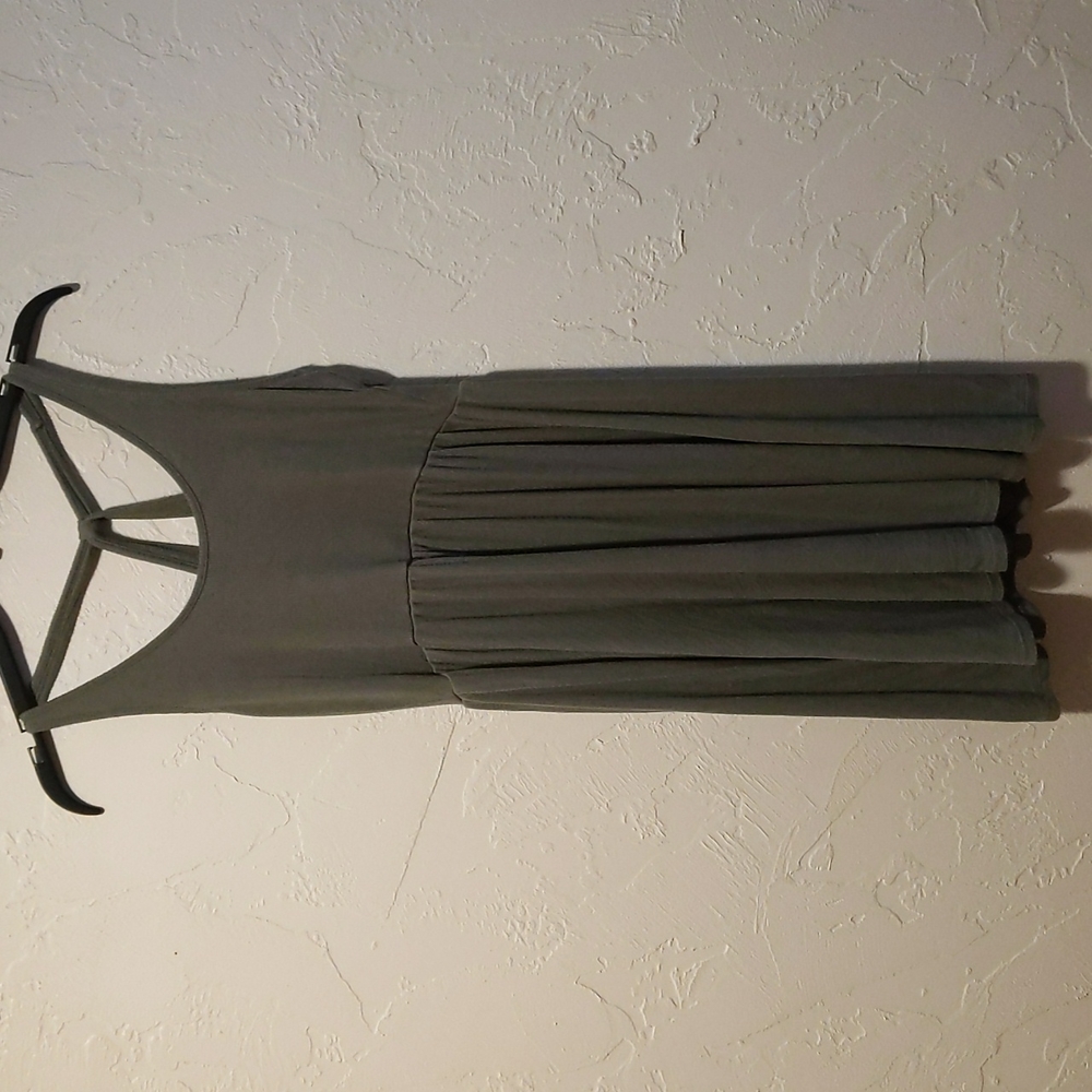 Green dress. Size medium